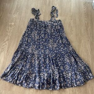 Ces Femme | Large | Blue with White Flowers